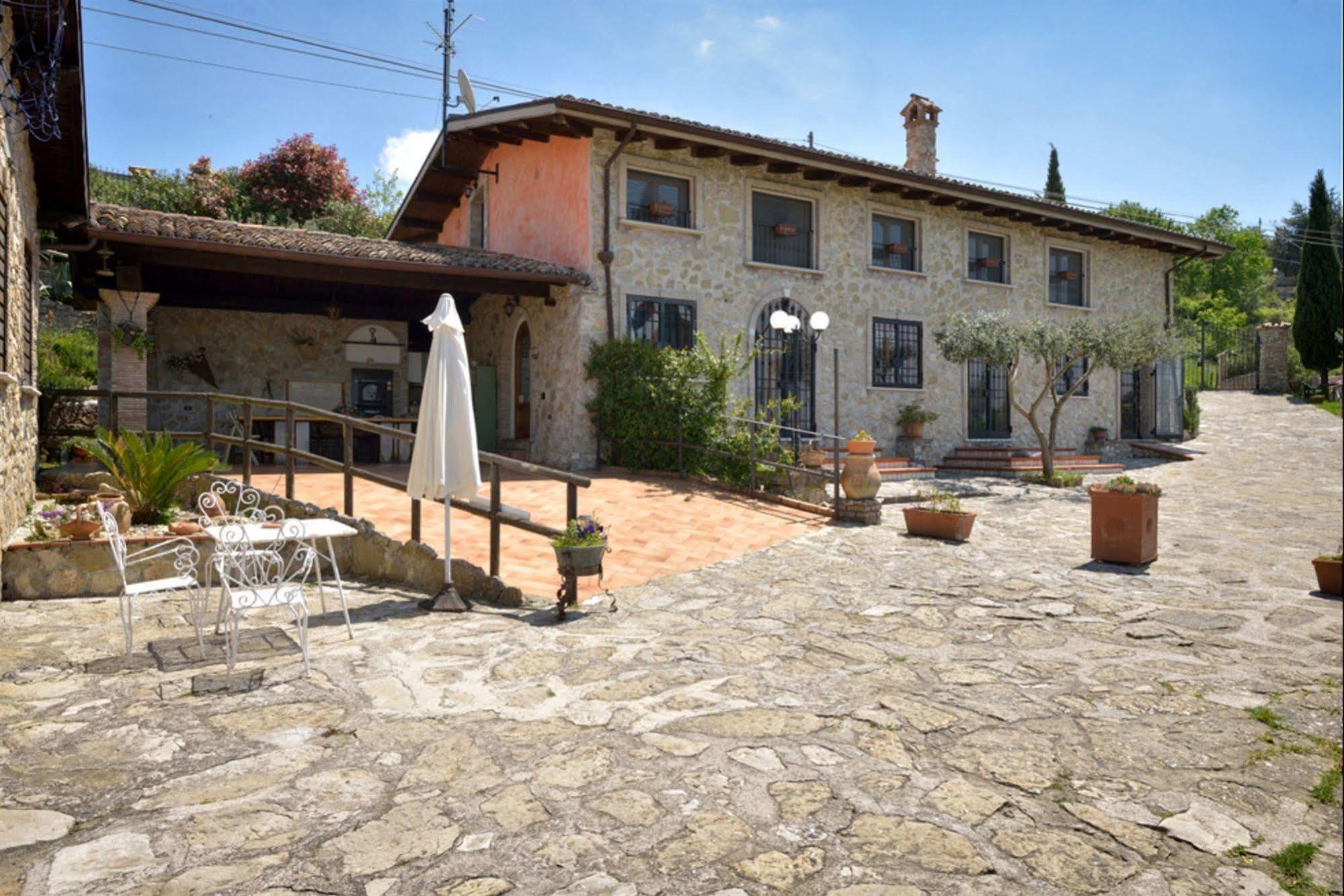 Il Casale Delle Ginestre Aparthotel Castel San Pietro Romano Exterior photo